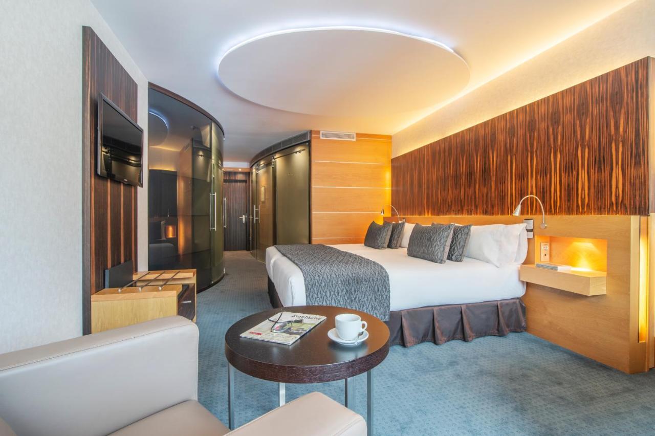 Hotel Starc By Pierre & Vacances Premium Andorra la Vella Exteriör bild